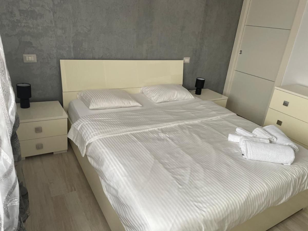 Denis Apartament 图尔达 外观 照片