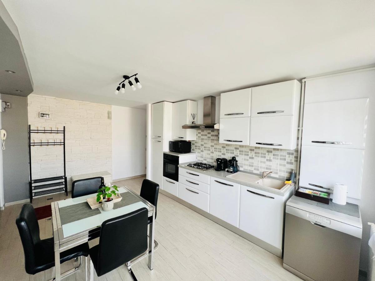Denis Apartament 图尔达 外观 照片
